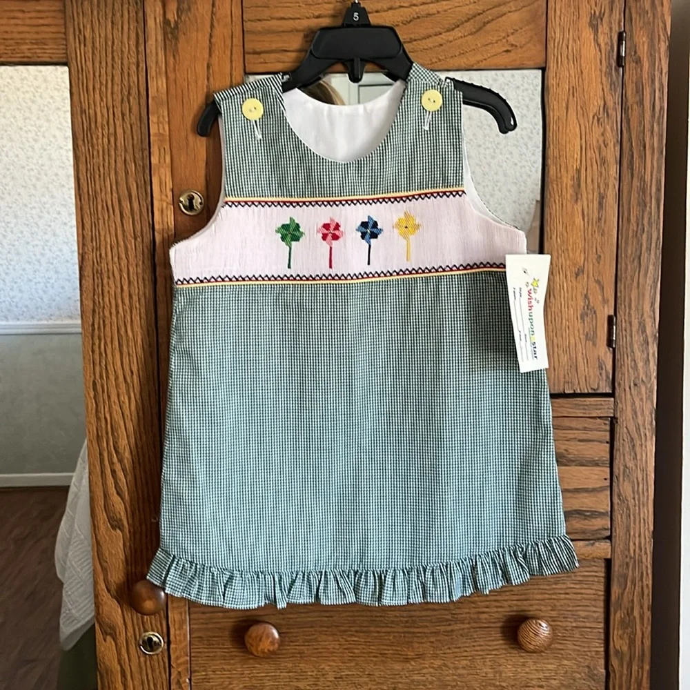 Smocked Pinwheels Size 3 Sleeveless Dress (NWT)